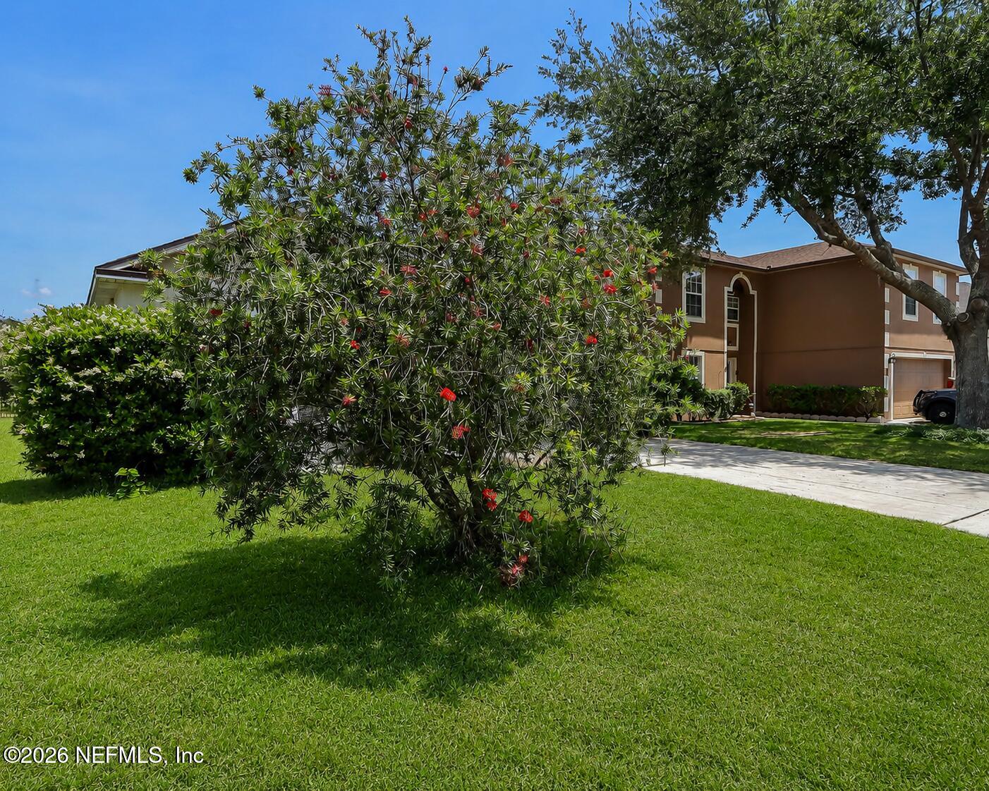76296 Longleaf Loop Yulee, FL 32097 - Photo 6 of 49 front2