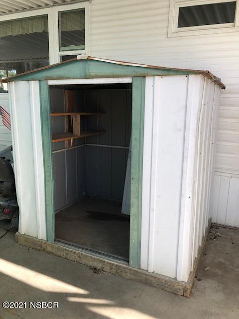 1095 West McCoy Lane, Unit 16 Santa Maria, CA 93455 - Photo 16 of 16 a room that has a window in it
