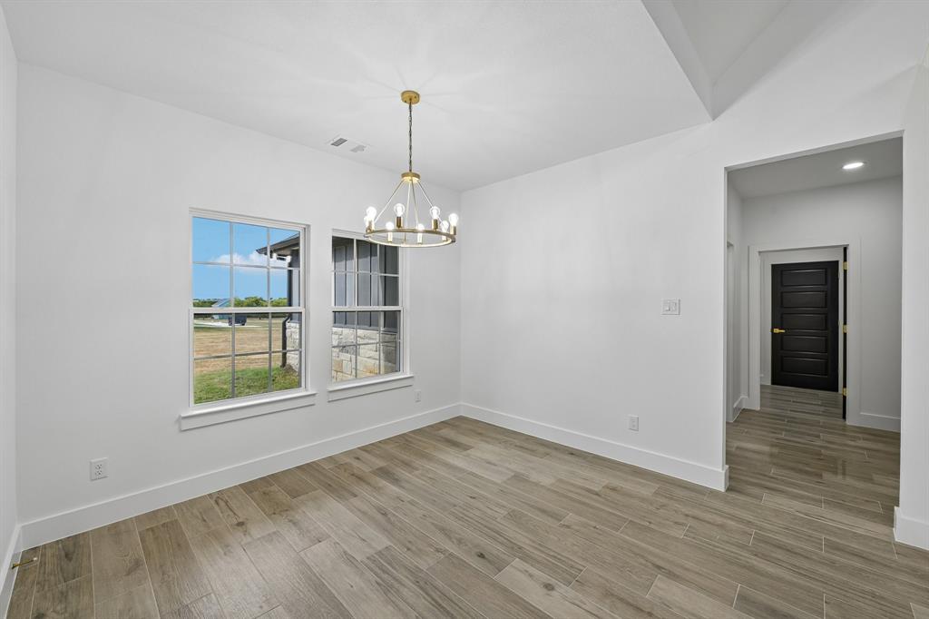 6605 Buffalo Ridge Circle Godley, TX 76044 - Photo 13 of 38 Gallery Image 13