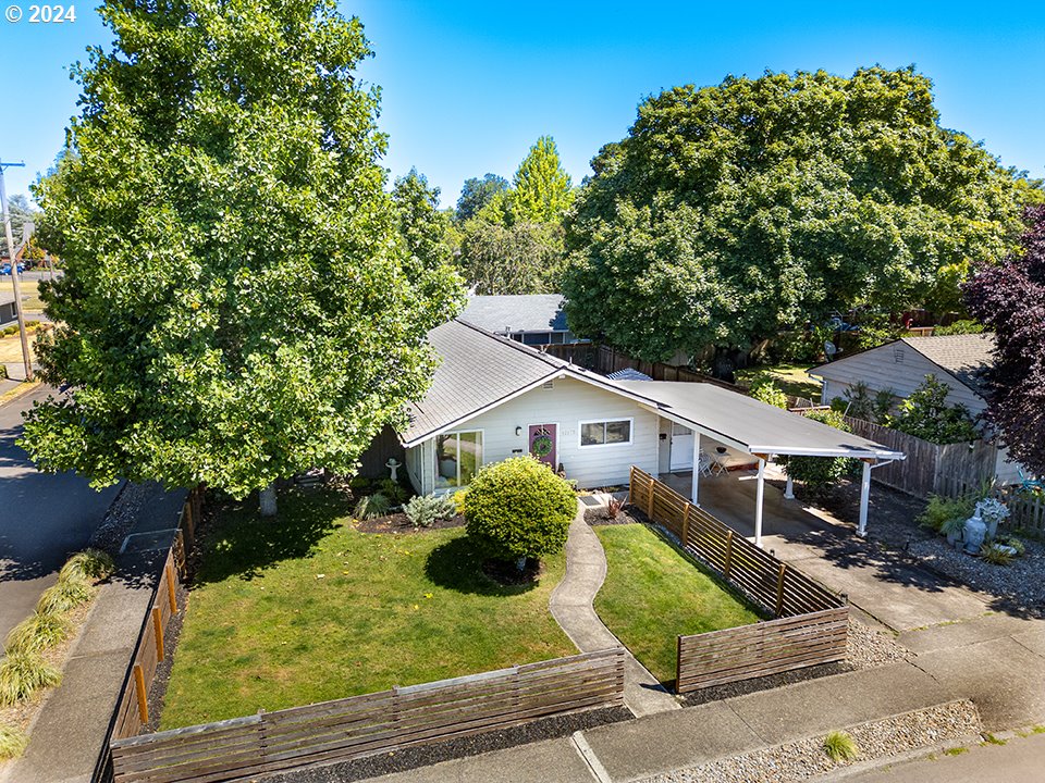 12175 Southwest 9th Street Beaverton, OR 97005 - Photo 34 of 37 Gallery Image 34
