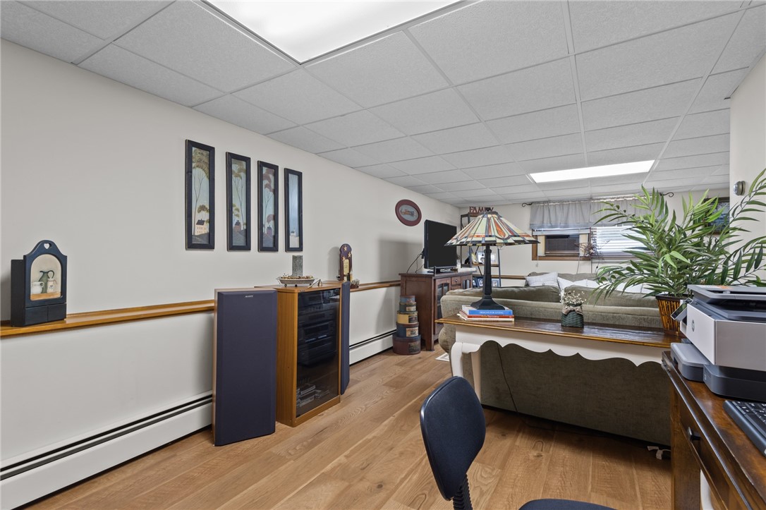 123 Rice Avenue East Providence, RI 02914 - Photo 20 of 38