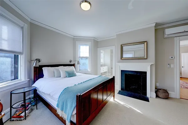 $8,000 | 37 Barnes Street, Providence, RI 02906