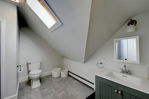 $8,000 | 37 Barnes Street, Providence, RI 02906