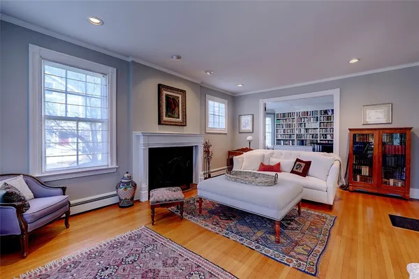 $8,000 | 37 Barnes Street, Providence, RI 02906