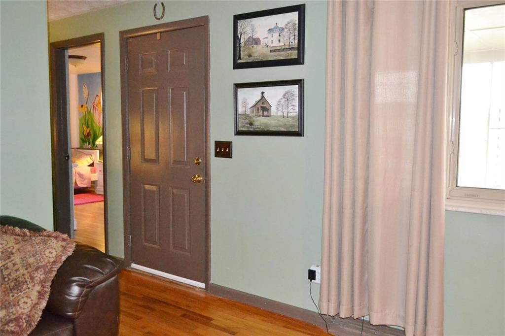 4415 Sintz Road Springfield, OH 45504 - Photo 4 of 44