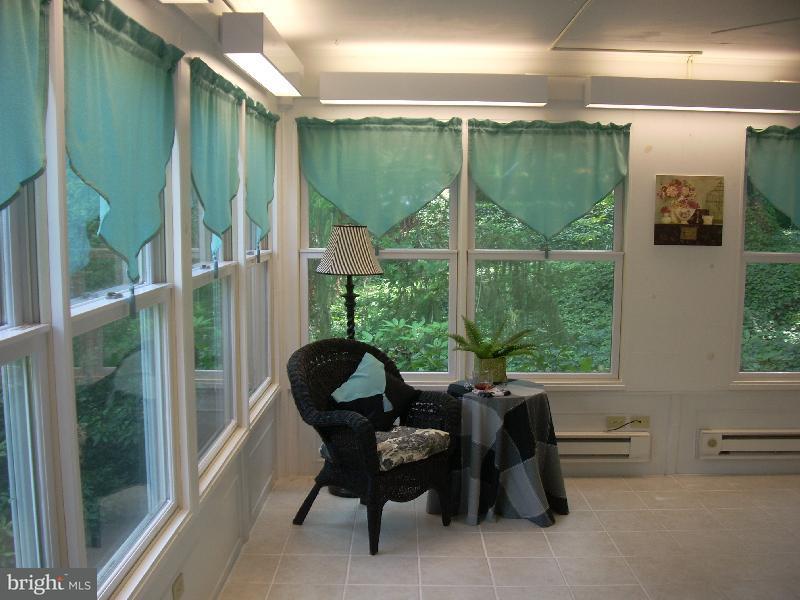 1416 Valley Road Lancaster, PA 17603 - Photo 14 of 21 Gallery Image 14