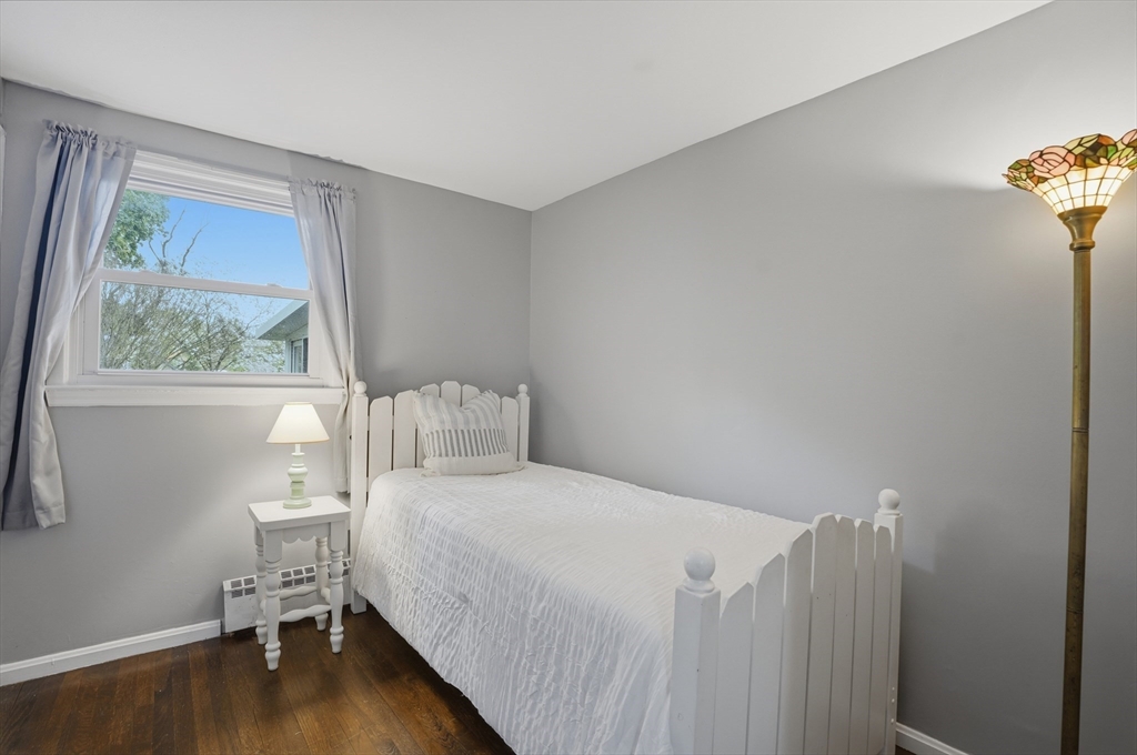 35 Burnham Road Lowell, MA 01852 - Photo 13 of 32