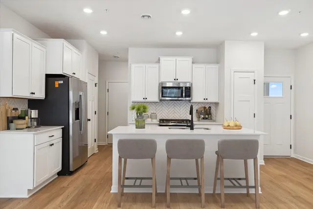 $349,990 | 23127 Willow Drive, Rogers, MN 55374