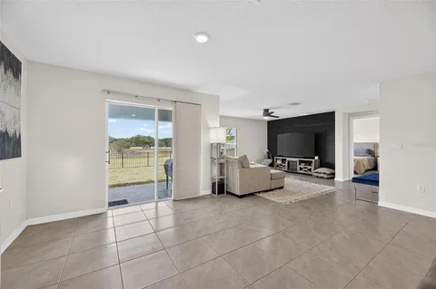 $460,000 | 7511 Rosewood Gdn Loop, Tampa, FL 33637
