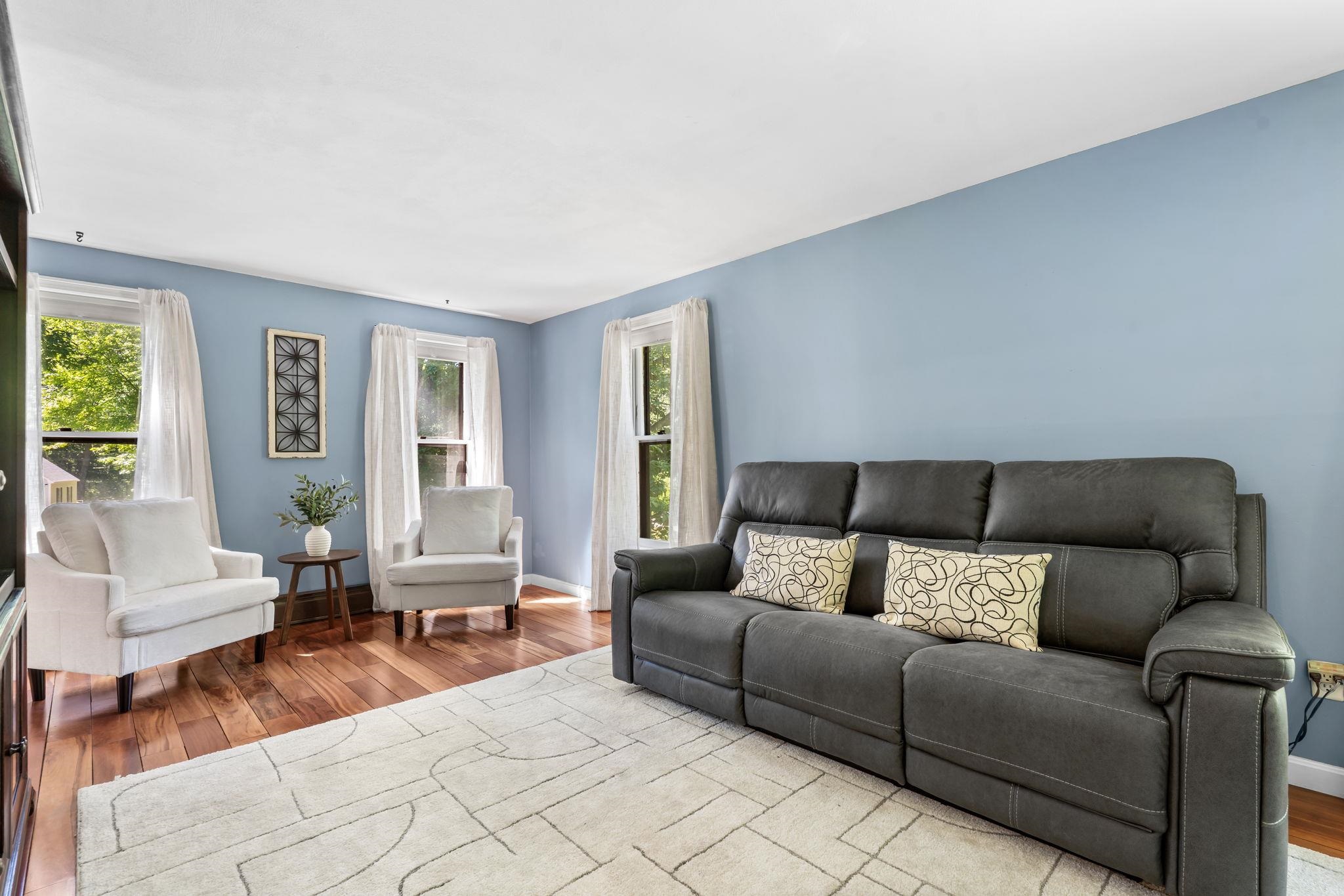 15 Brier Lane Derry, NH 03038 - Photo 22 of 42
