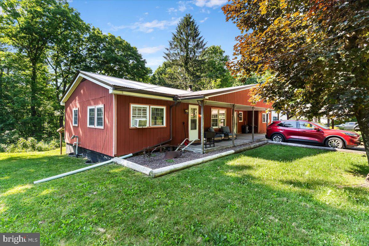 4249 Chestnut Ridge Road Grantsville, MD 21536 - Photo 1 of 33