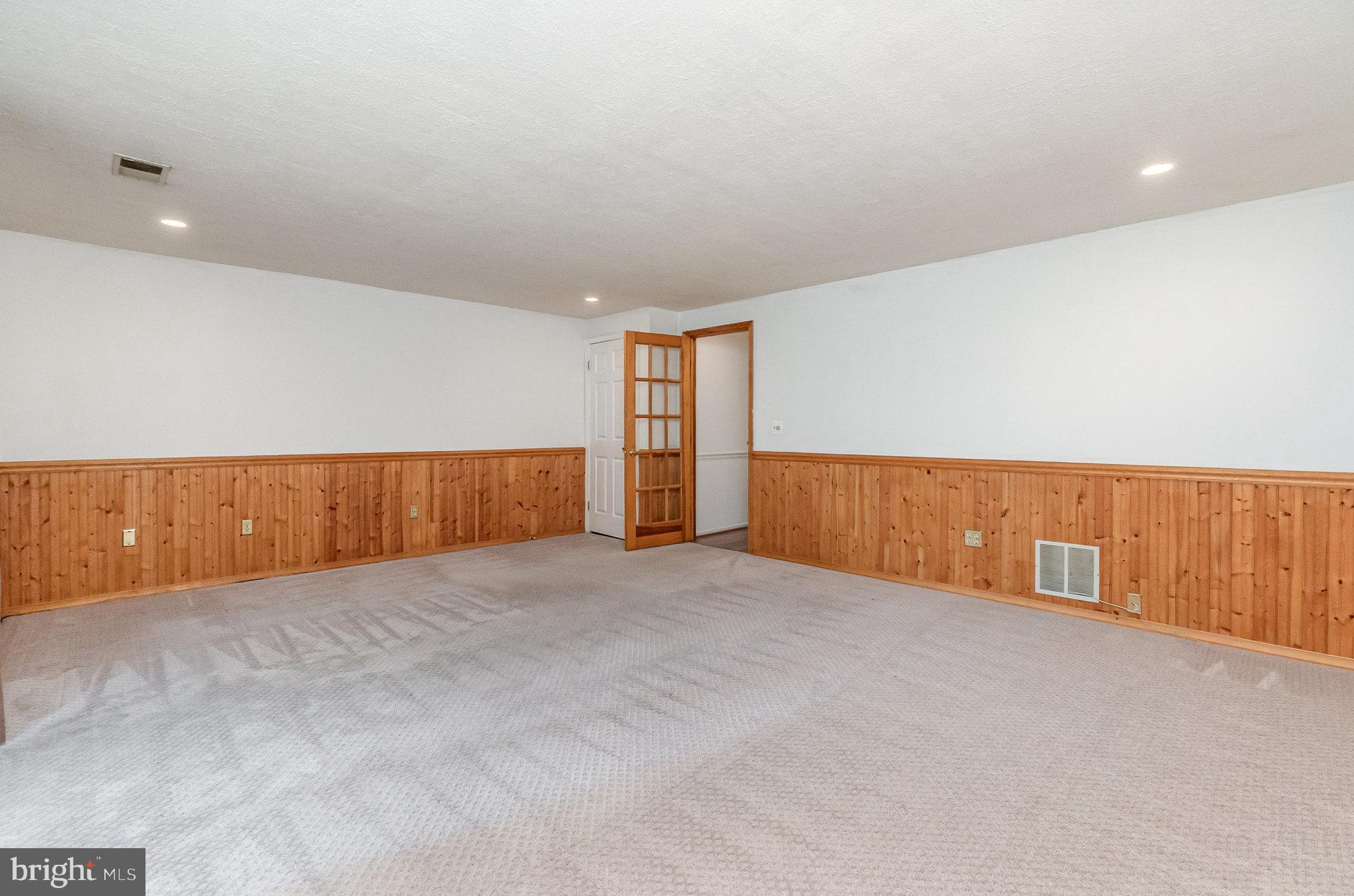 22 Bryce Court Baltimore, MD 21236 - Photo 23 of 28 a view of an empty room with a window
