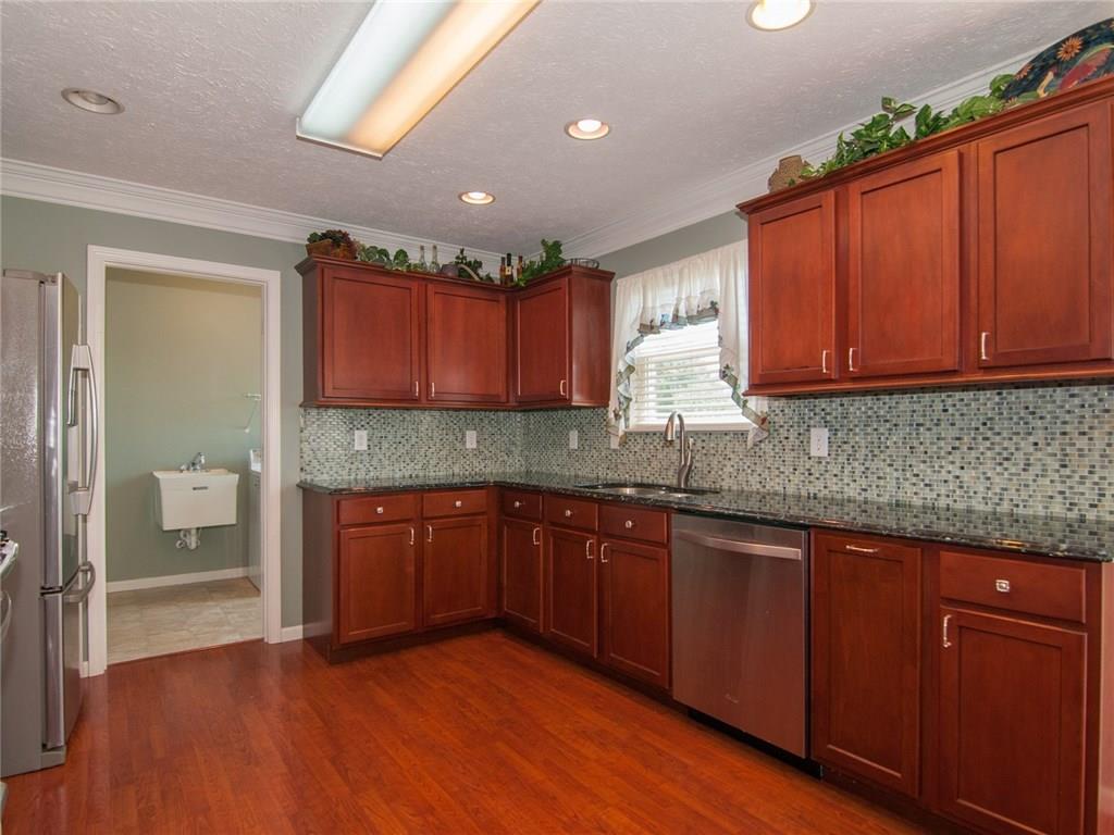 10529 Patoka Road Indianapolis, IN 46239 - Photo 8 of 23 Gallery Image 8