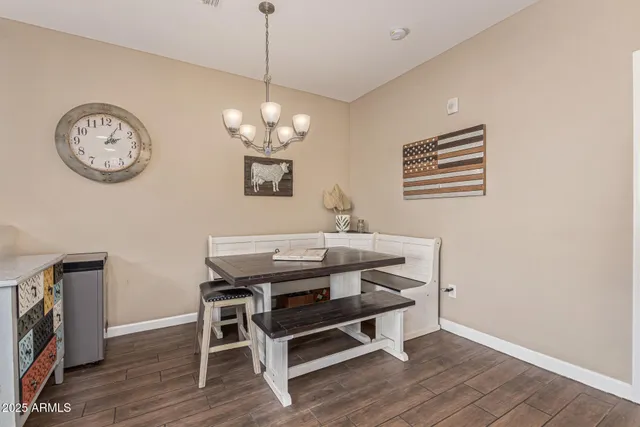 $2,400 | 240 West Juniper Avenue, Gilbert, AZ 85233