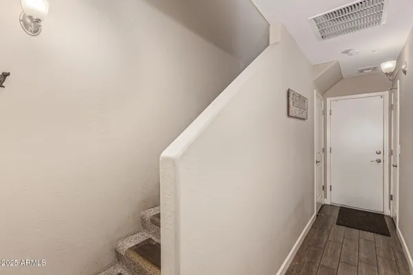 $2,400 | 240 West Juniper Avenue, Gilbert, AZ 85233