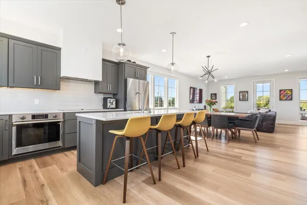 $1,100,000 | 126 Mariners Cove, St. Joseph, MI 49085