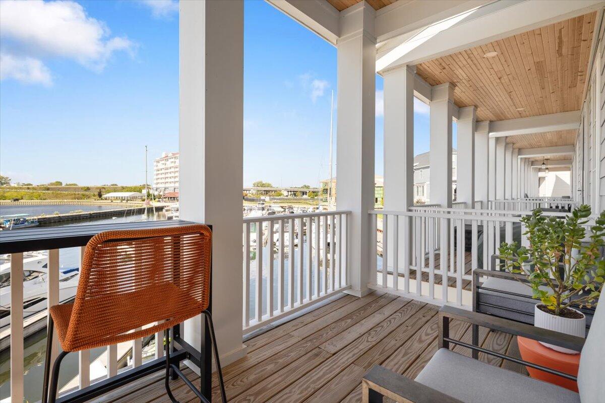 126 Mariners Cove St. Joseph, MI 49085 - Photo 22 of 53 34-EK2A6847