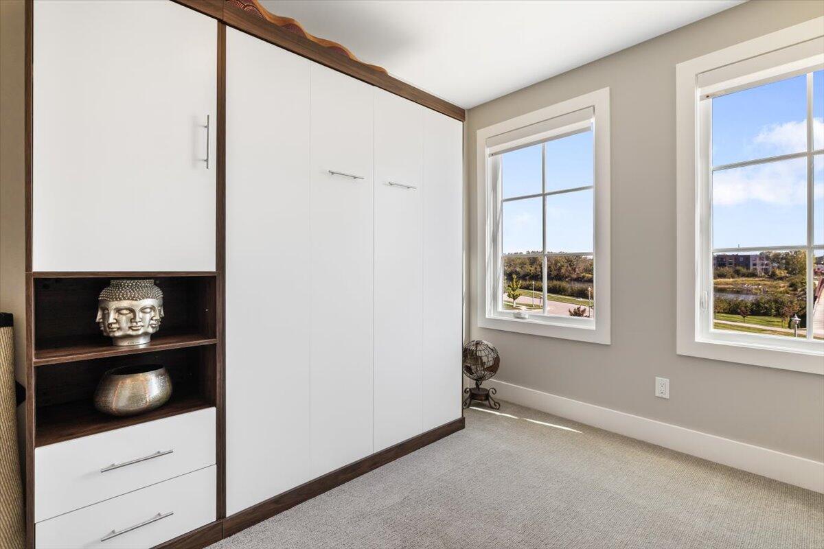 126 Mariners Cove St. Joseph, MI 49085 - Photo 33 of 53 45-EK2A6802