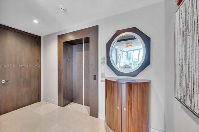 $2,440,000 | 5959 Collins Avenue, Unit 1701, Miami Beach, FL 33140