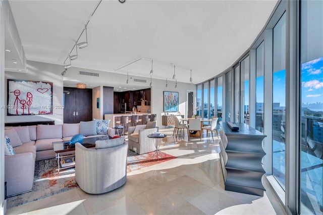 $2,440,000 | 5959 Collins Avenue, Unit 1701, Miami Beach, FL 33140