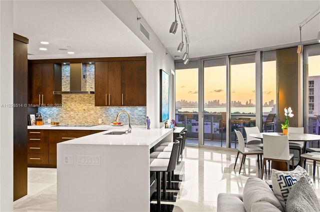 $2,440,000 | 5959 Collins Avenue, Unit 1701, Miami Beach, FL 33140