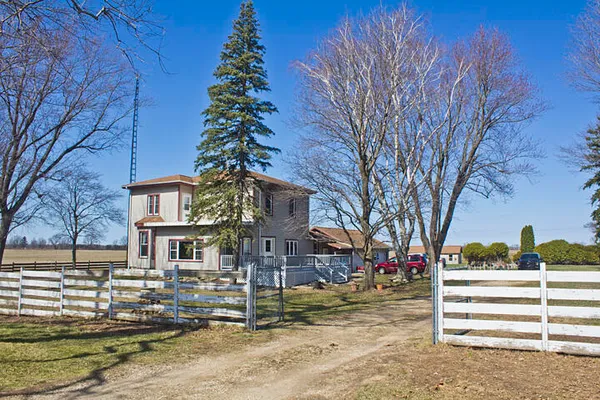 $380,000 | 25544 Gage Street, Dowagiac, MI 49047
