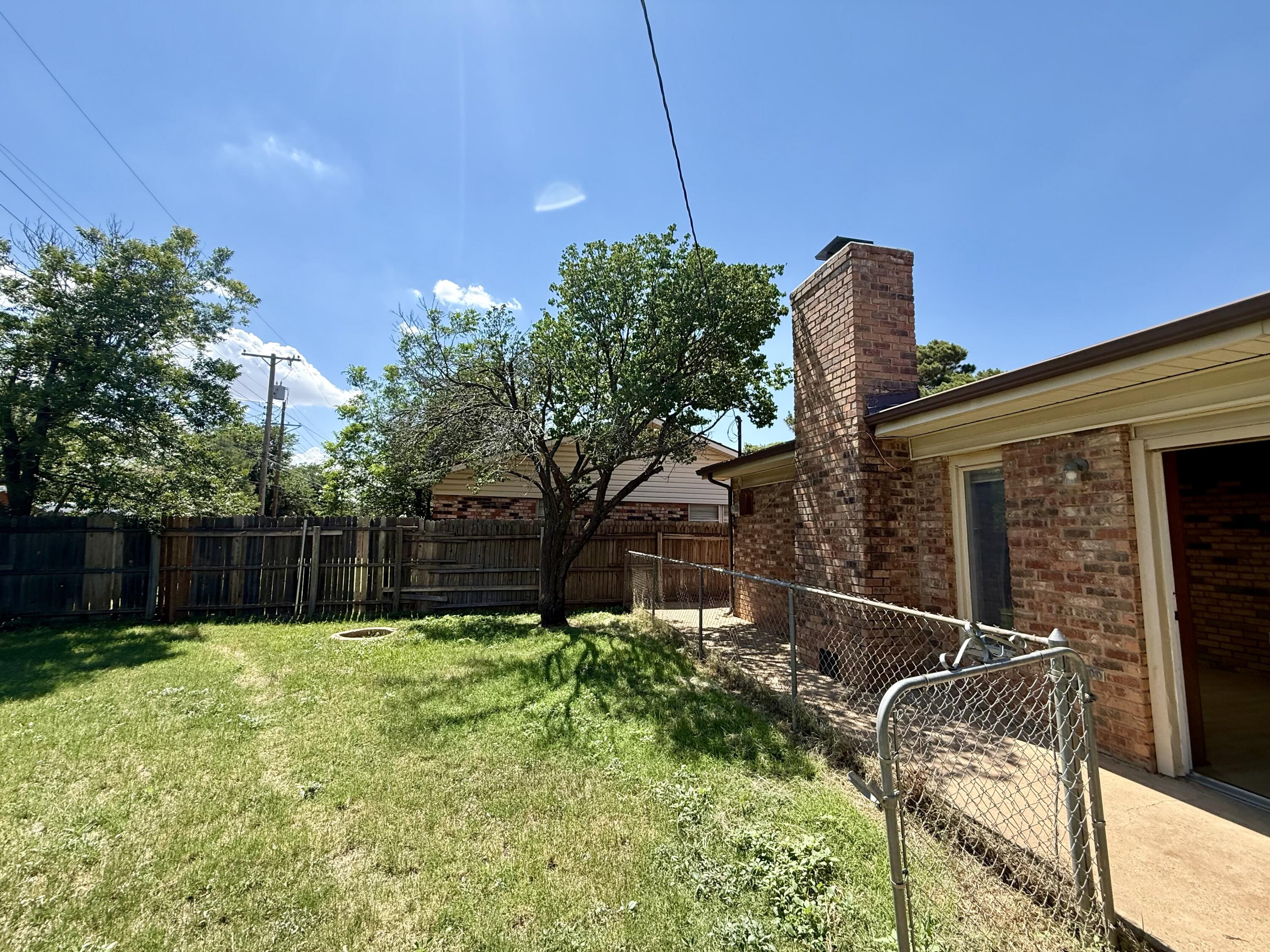 5425 46th Street Lubbock, TX 79414 - Photo 19 of 19 IMG_8025