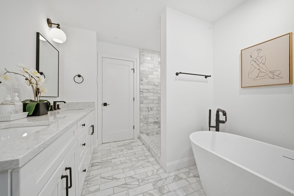 161 Bridge Street Hamilton, MA 01982 - Photo 25 of 39 Gallery Image 25