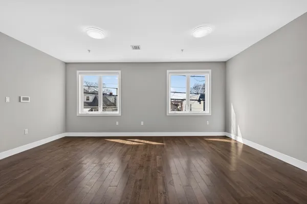 $2,950 | 1432 46th Street, Unit 2, North Bergen, NJ 07047