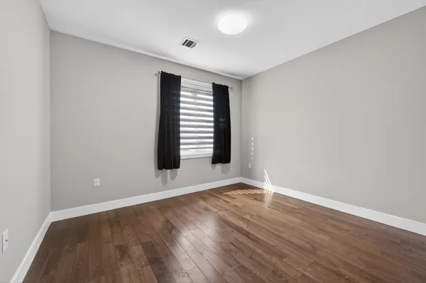 $2,950 | 1432 46th Street, Unit 2, North Bergen, NJ 07047