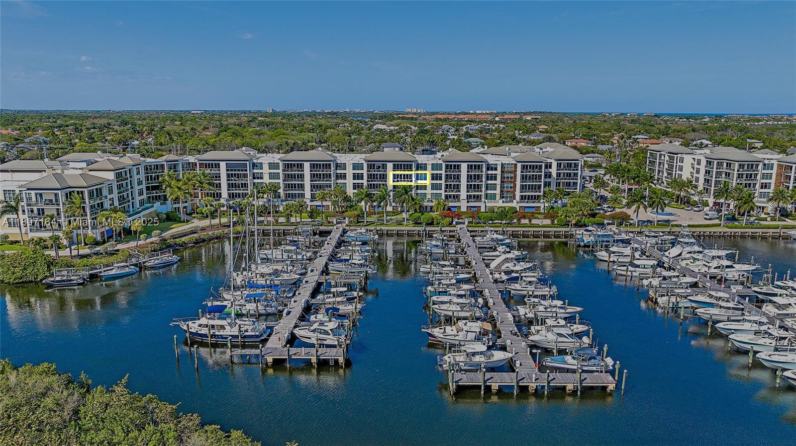 2720 Donald Ross Road, Unit 406 Palm Beach Gardens, FL 33410 - Photo 4 of 35 a view of ocean with city view