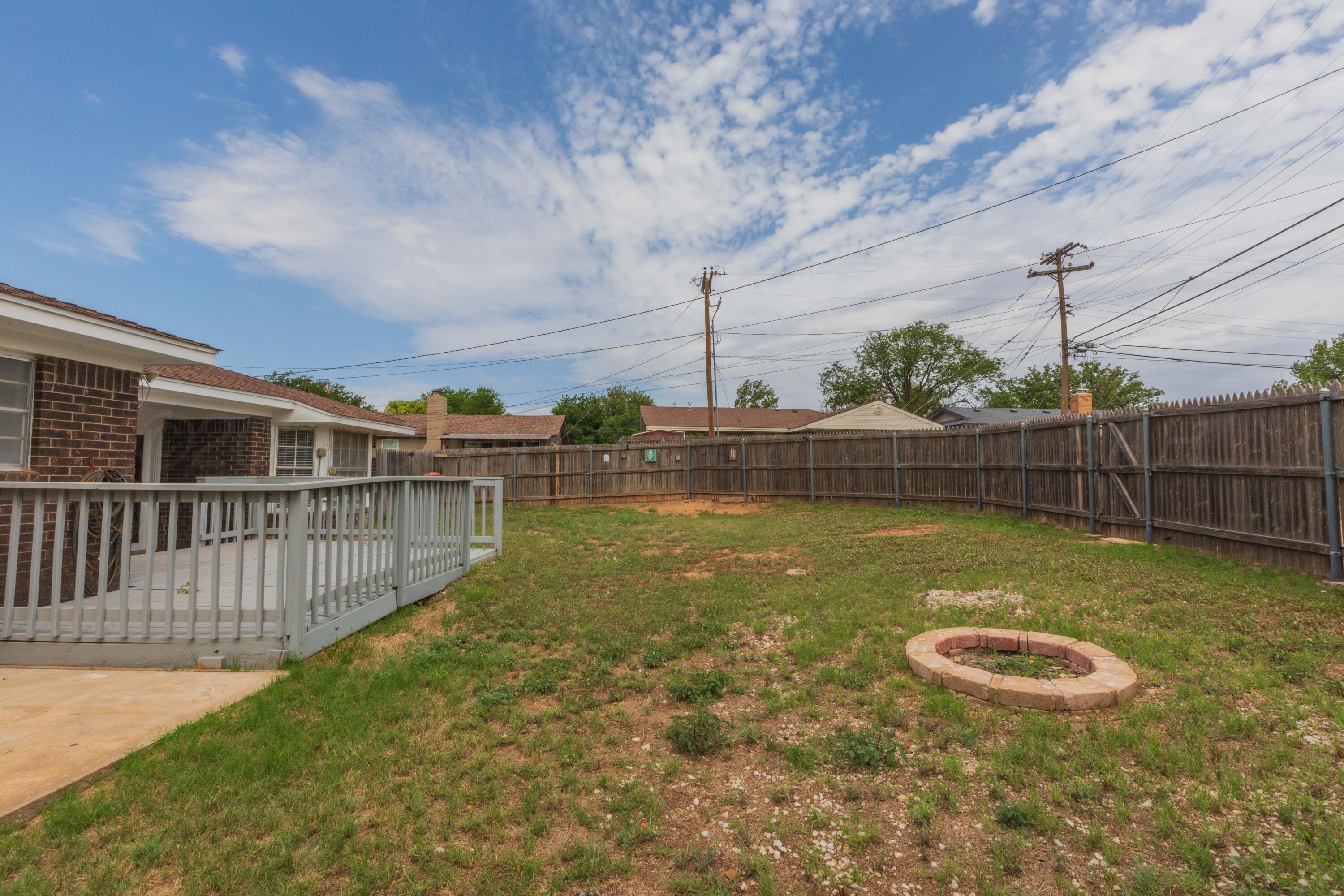 2710 Emory Drive Amarillo, TX 79110 - Photo 12 of 34 BACKYARD VIEW 2