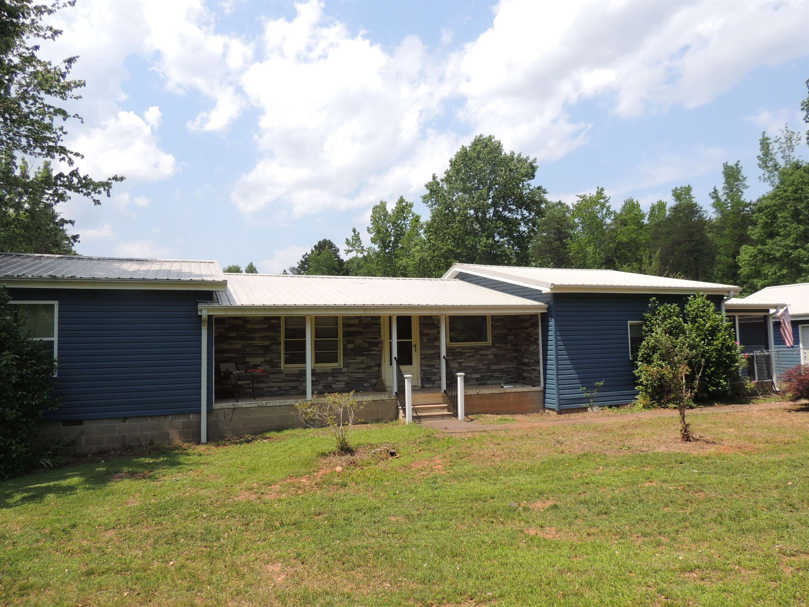 351 Barnwell Road Inman, SC 29349 - Photo 4 of 28
