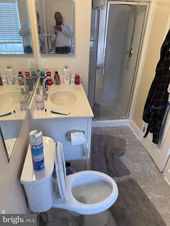 $665,000 | 6332 Robert Todd Court, Alexandria, VA 22312