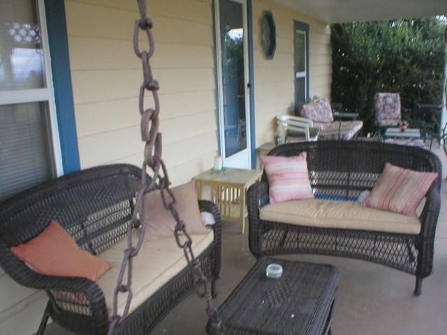 2477 Niles Ferry Road Madisonville, TN 37354 - Photo 3 of 15 03-Frontporch1