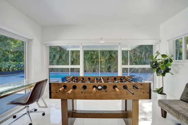 $785,000 | 1050 Northeast 150th Street, Miami, FL 33161