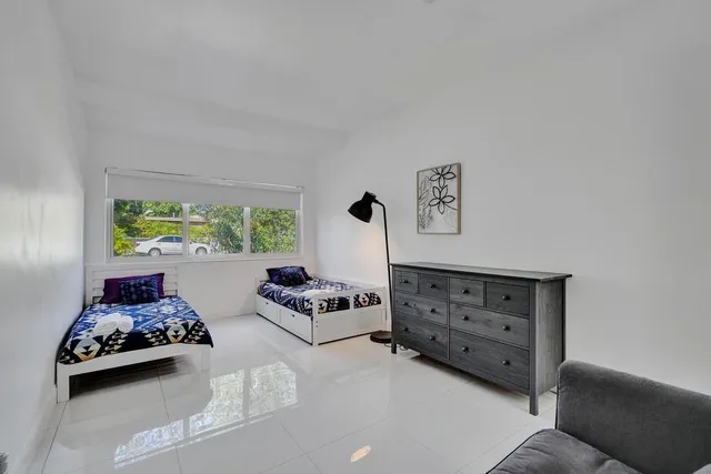 $785,000 | 1050 Northeast 150th Street, Miami, FL 33161