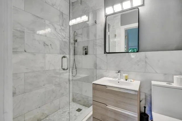 $785,000 | 1050 Northeast 150th Street, Miami, FL 33161