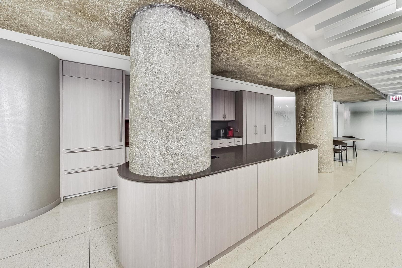 200 East Delaware Place, Unit 18F Chicago, IL 60611 - Photo 38 of 38