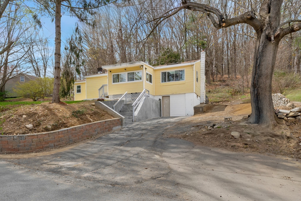 36 Whittier Road Haverhill, MA 01830 - Photo 1 of 32