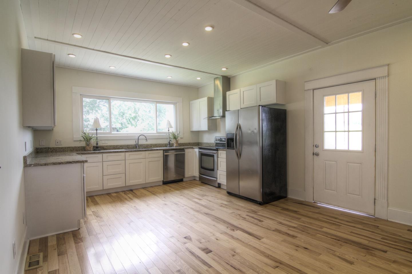 641 Higgins Road Wartrace, TN 37183 - Photo 10 of 30 Gallery Image 10