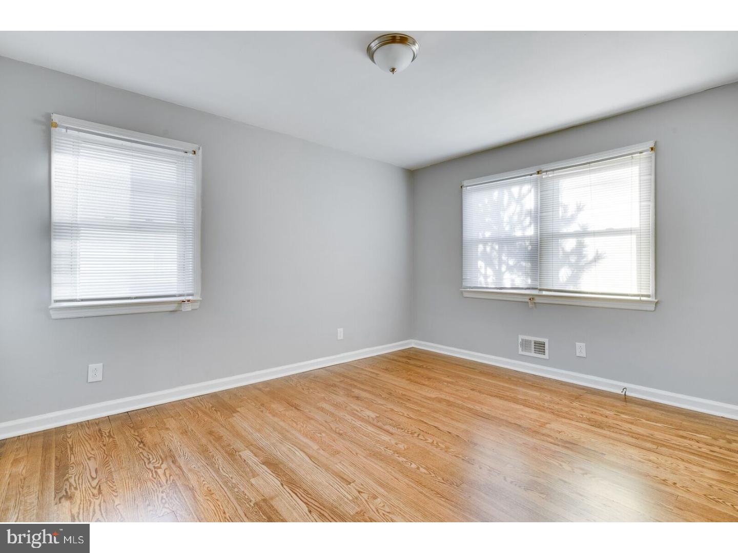 83 Unwin Drive Hamilton, NJ 08610 - Photo 13 of 22