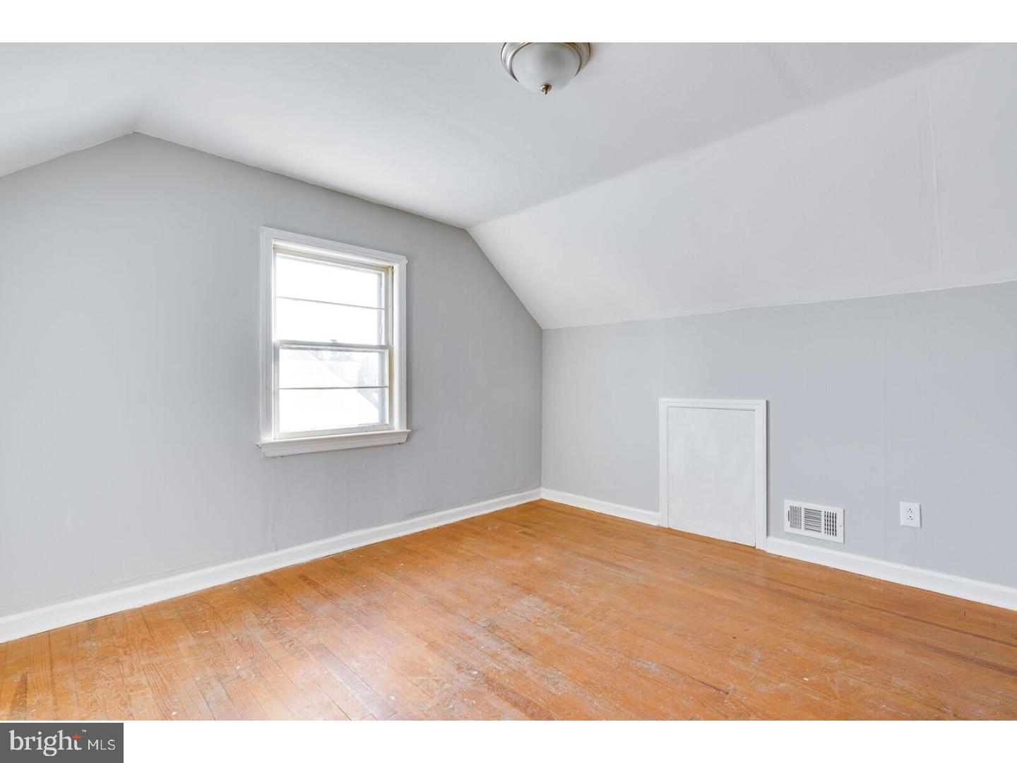 83 Unwin Drive Hamilton, NJ 08610 - Photo 17 of 22