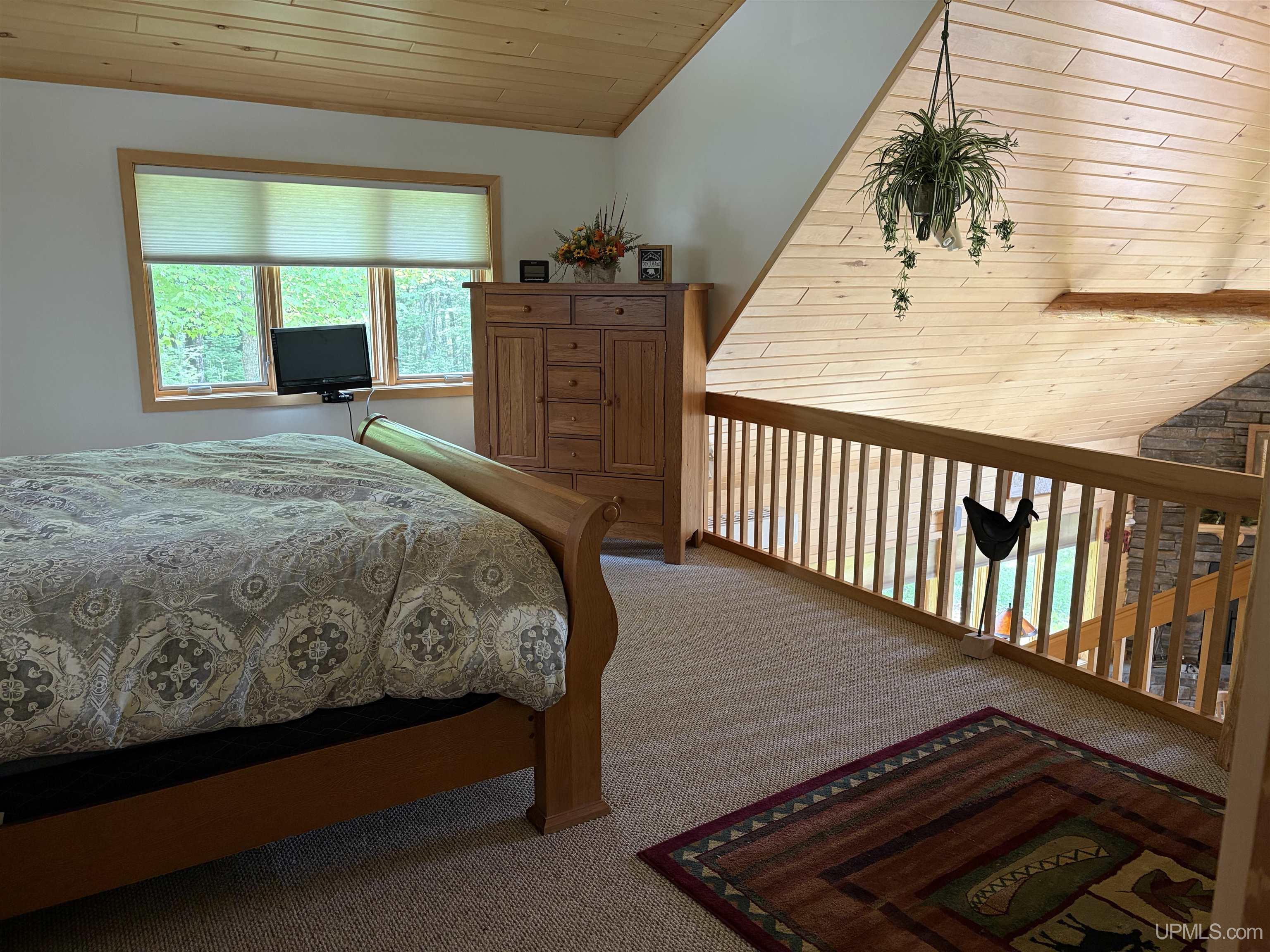 5109 River Road Manistique, MI 49854 - Photo 25 of 39