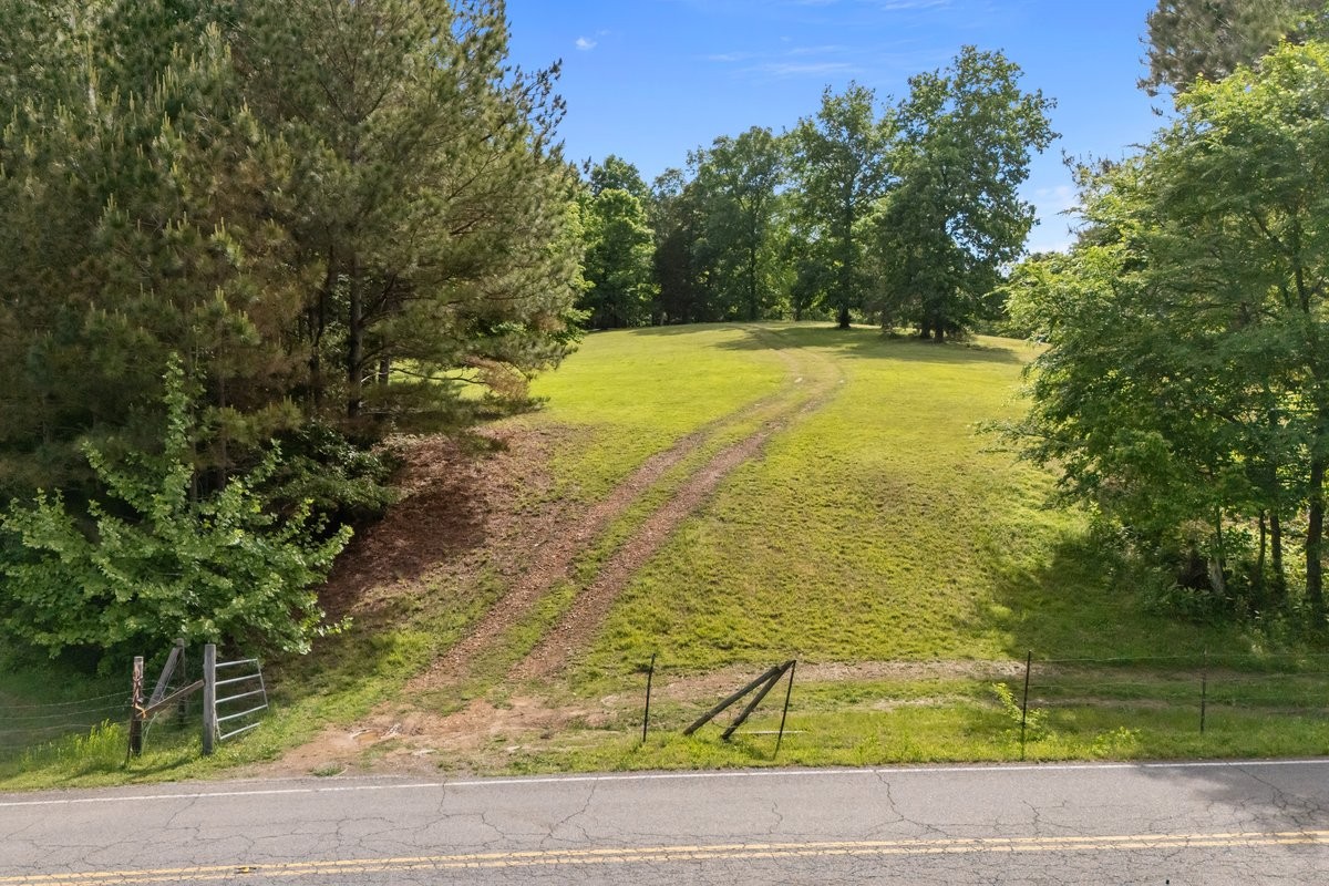 0 Poplar Grove Road McEwen, TN 37101 - Photo 8 of 51 a view of a tennis court