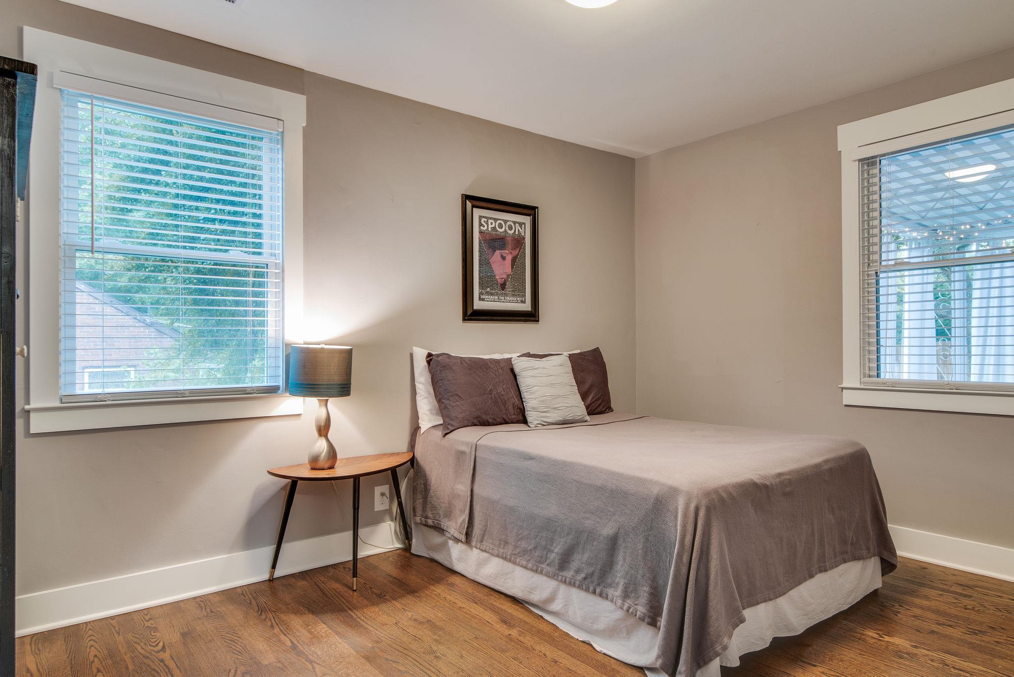 2300 Porter Road Nashville, TN 37206 - Photo 26 of 30 Third bedroom also has plenty of space!