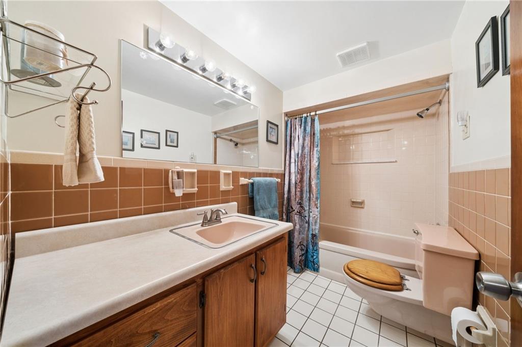 106 Daum's Lane Level Green, PA 15085 - Photo 21 of 40