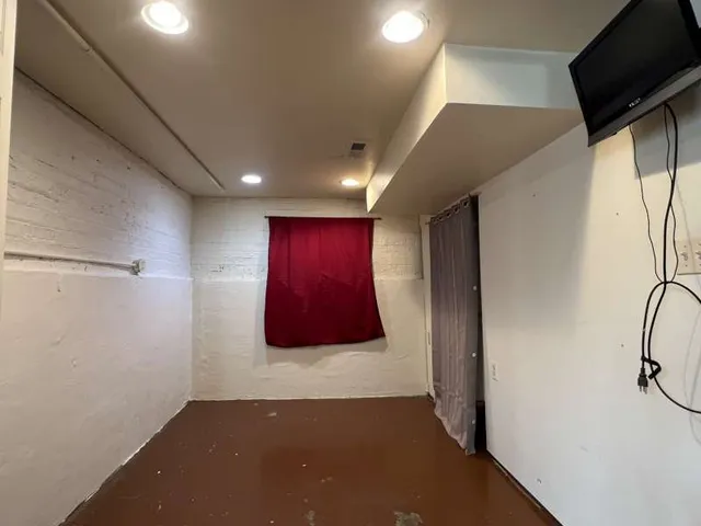 $329,000 | 8350 South Lafayette Avenue, Chicago, IL 60620