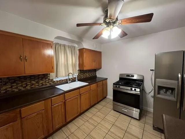 $329,000 | 8350 South Lafayette Avenue, Chicago, IL 60620