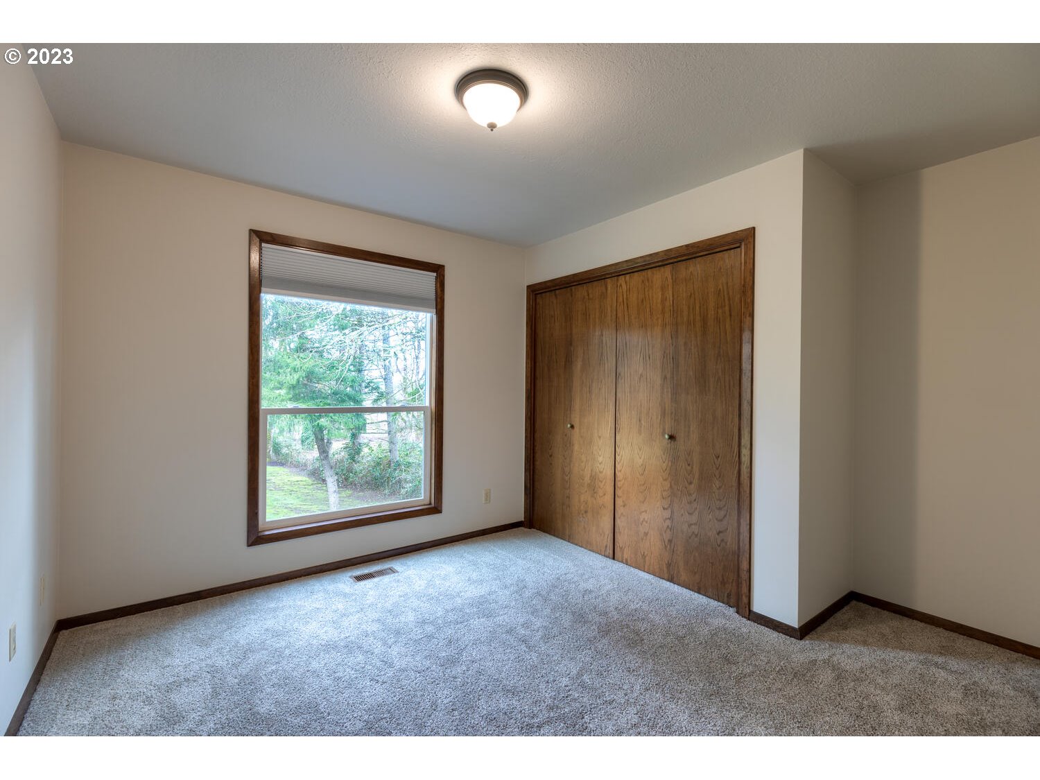 33900 South Wilhoit Road Molalla, OR 97038 - Photo 21 of 31 Bathroom